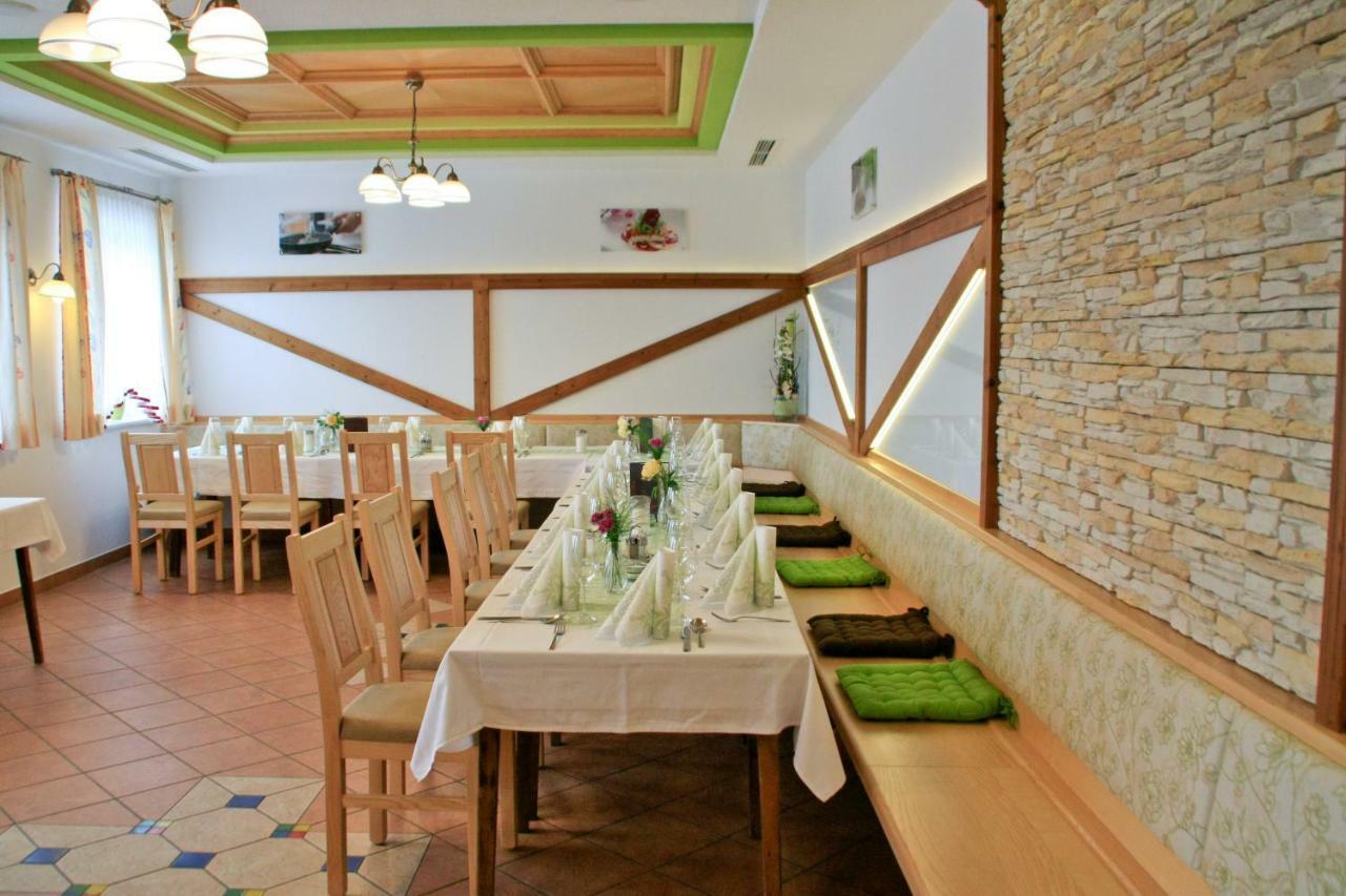סנט קתרין אם האונשטיין Genussgasthof Willenshofer מראה חיצוני תמונה